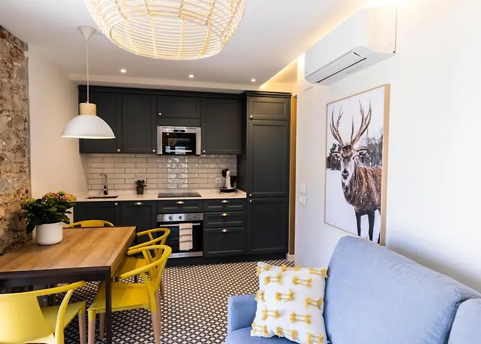 Modernos Con Vistas En Plaza Mayor - El Patio Apartmán Caces